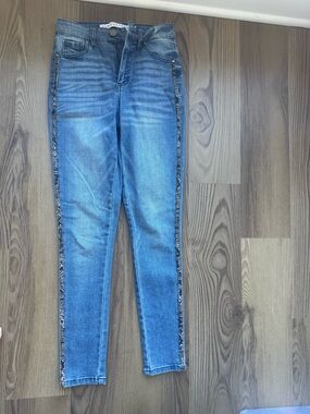 Tinseltown Women’s Blue Skinny Jeans with Side snakeskin Trim